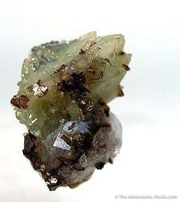 Genthelvite With Cesium-Kupletskite image