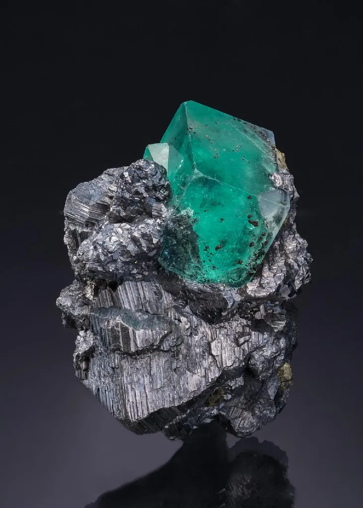 Geocronite with Fluorite image