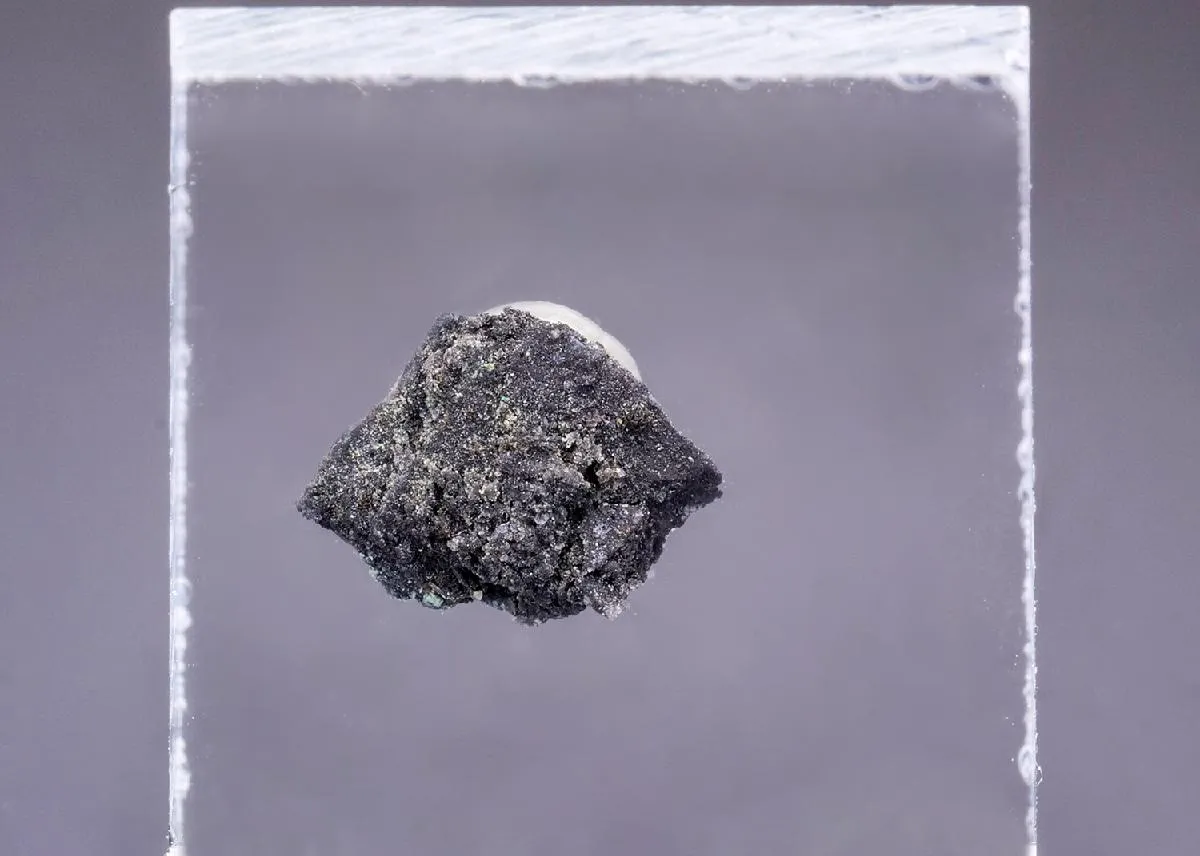 GERDTREMMELITE with Powellite - image 1