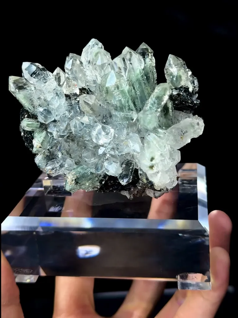 Ghost Crystal Cluster and Pure Iron Ore Symbiosis comes from Guangdong,China 85*60*60MM - image 4