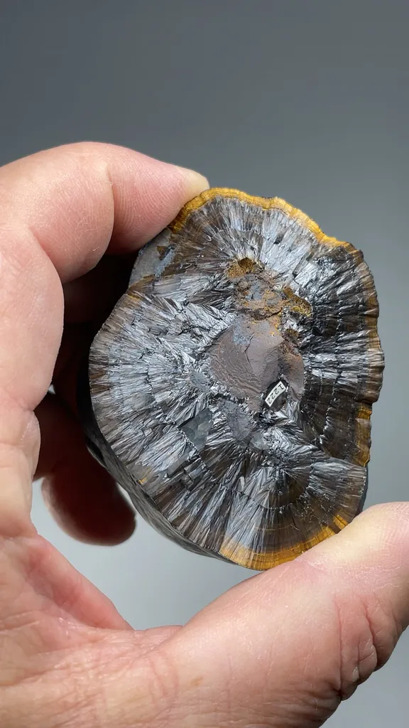 Goethite - image 2