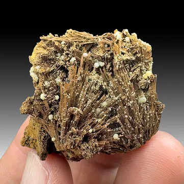 Goethite after Kottigite (O-150)