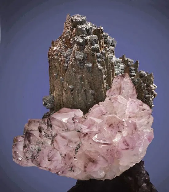 Goethite on Amethyst image