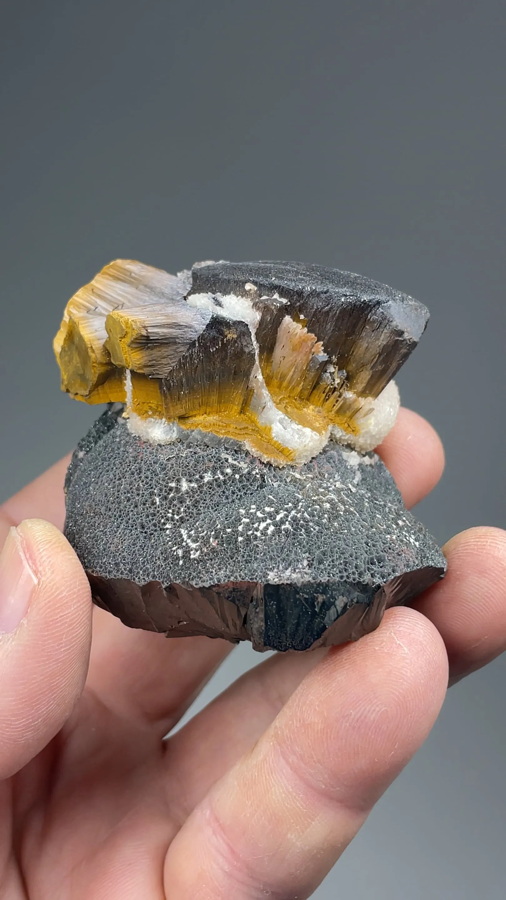Goethite on Hematite - image 2