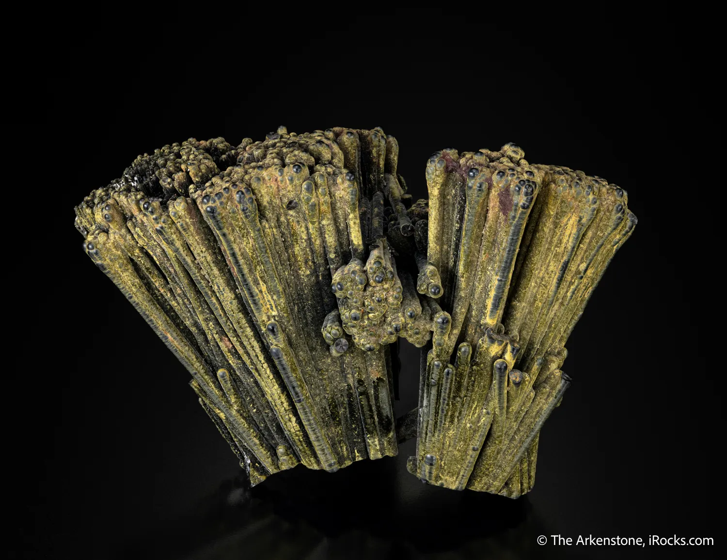 Goethite ps. Kutnohorite - image 1