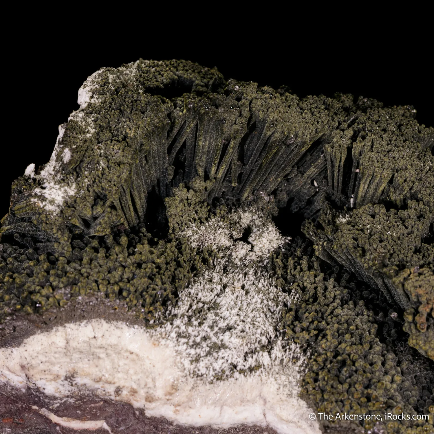 Goethite ps. Kutnohorite - image 3