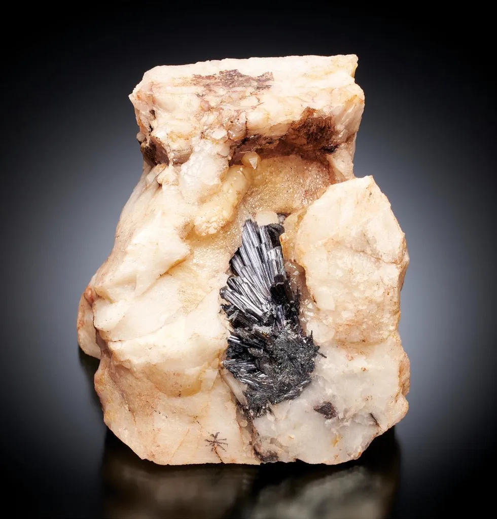 Goethite, Quartz image