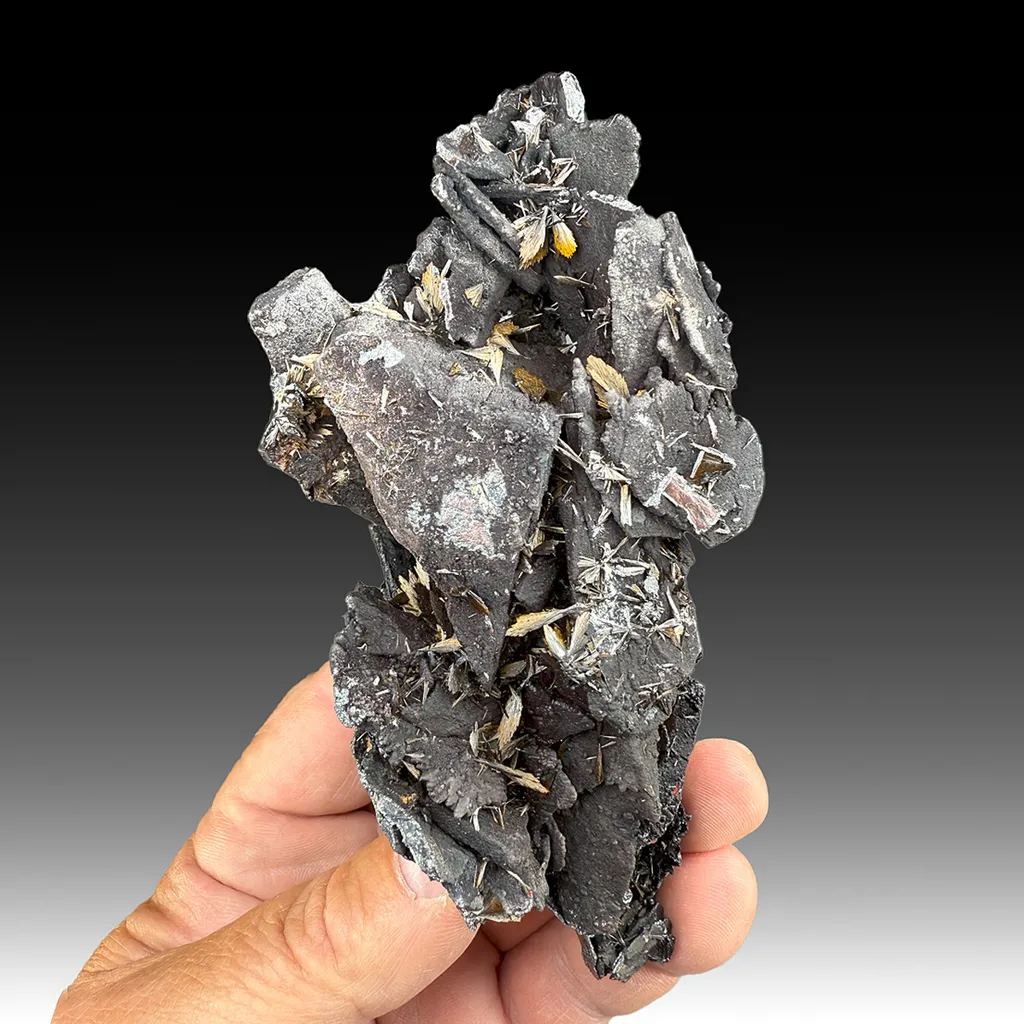 Goethite with Quartz image