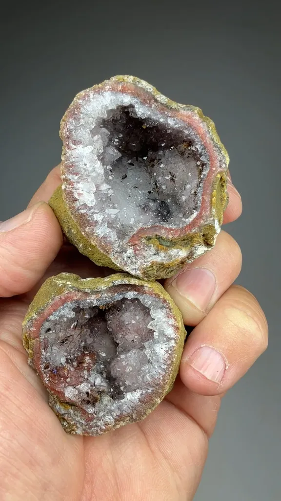 Goethite with Quartz - image 2