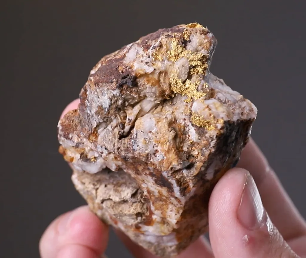 Gold - image 2