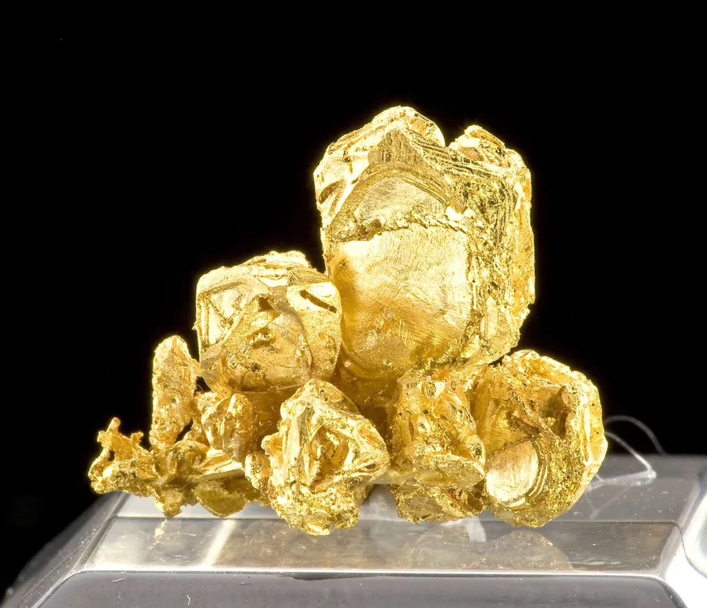 Gold image