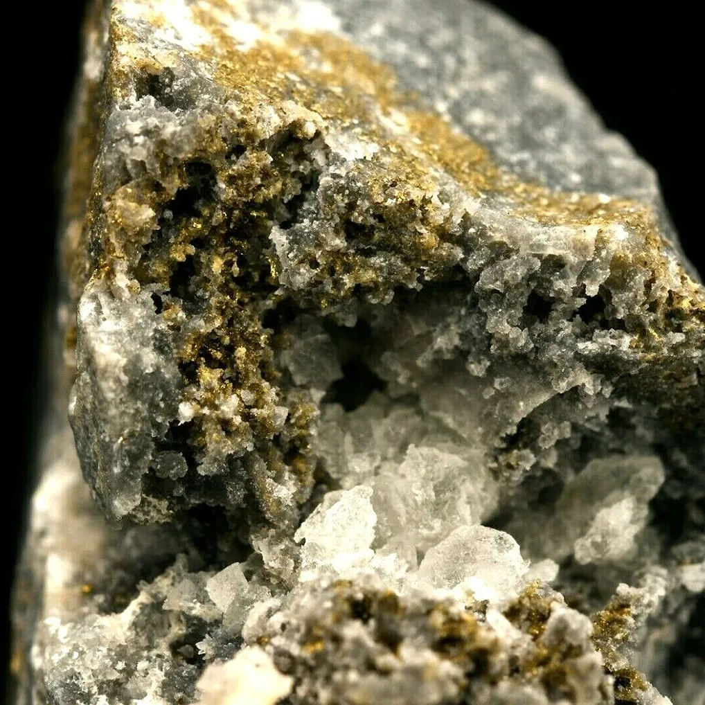 Gold - image 3