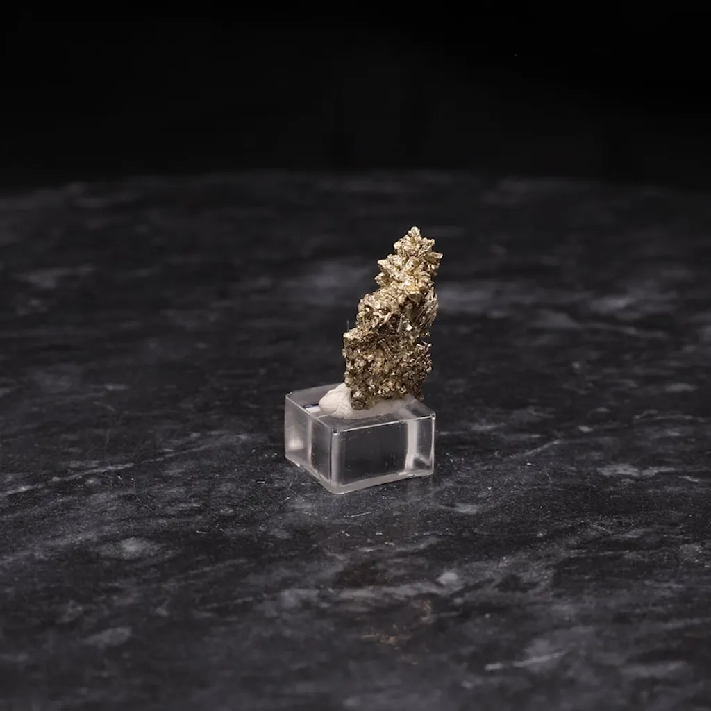 Gold - image 2