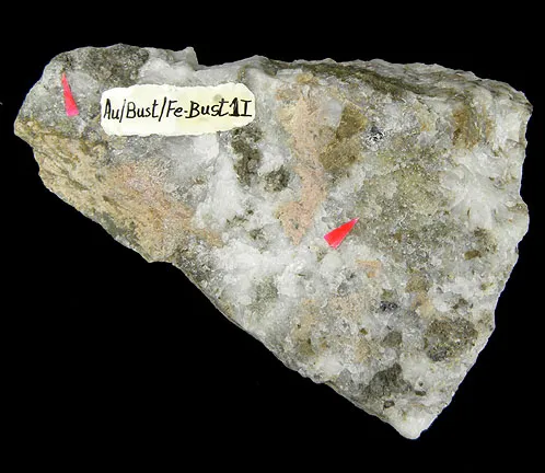Gold, Bustamite, Ferrobustamite - image 1