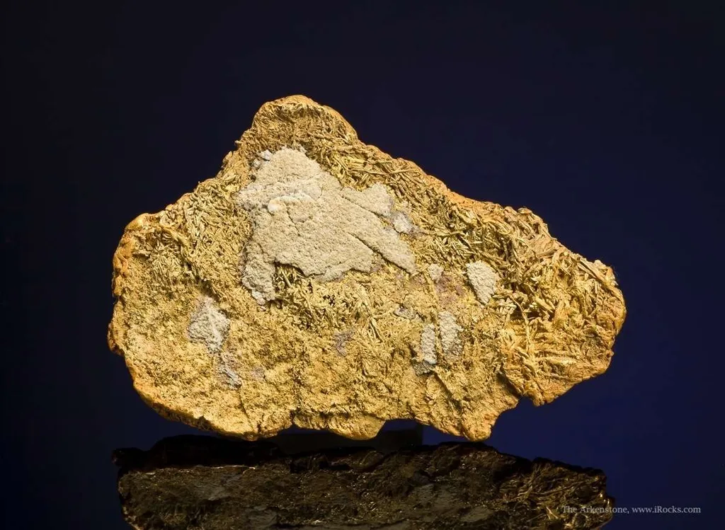 Gold - image 2