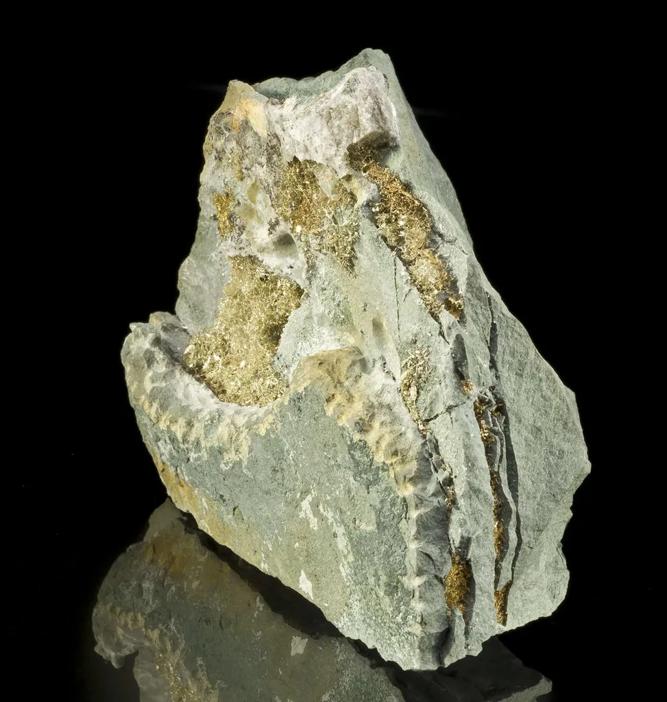 Gold in Matrix - image 5