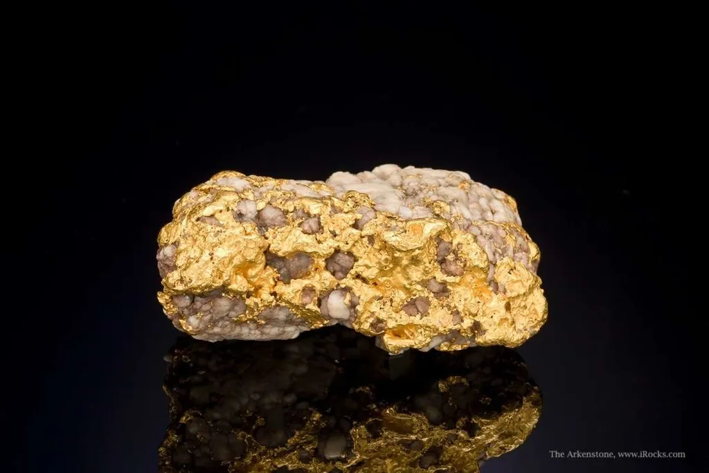 Gold in Quartz - image 5