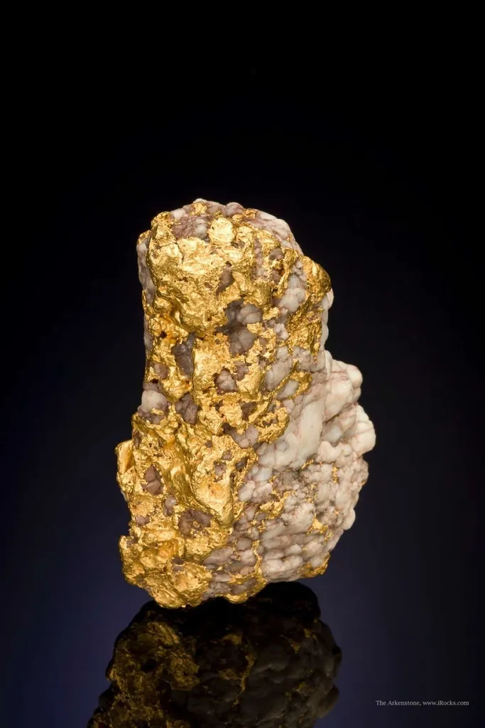 Gold in Quartz - image 3