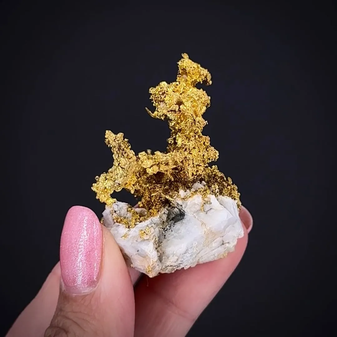 Gold on Quartz - image 1