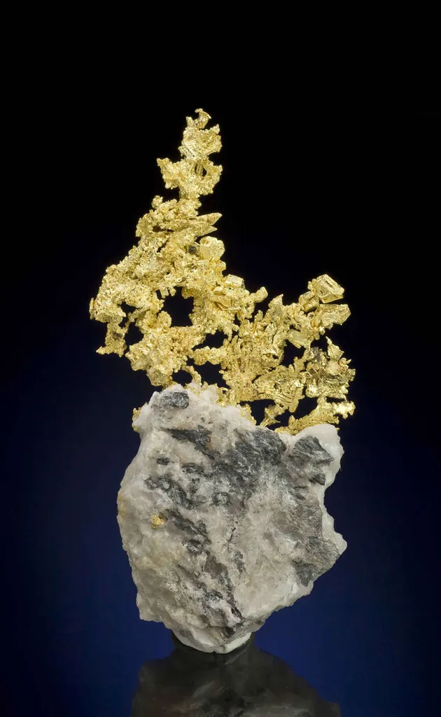 Gold on Quartz - image 3