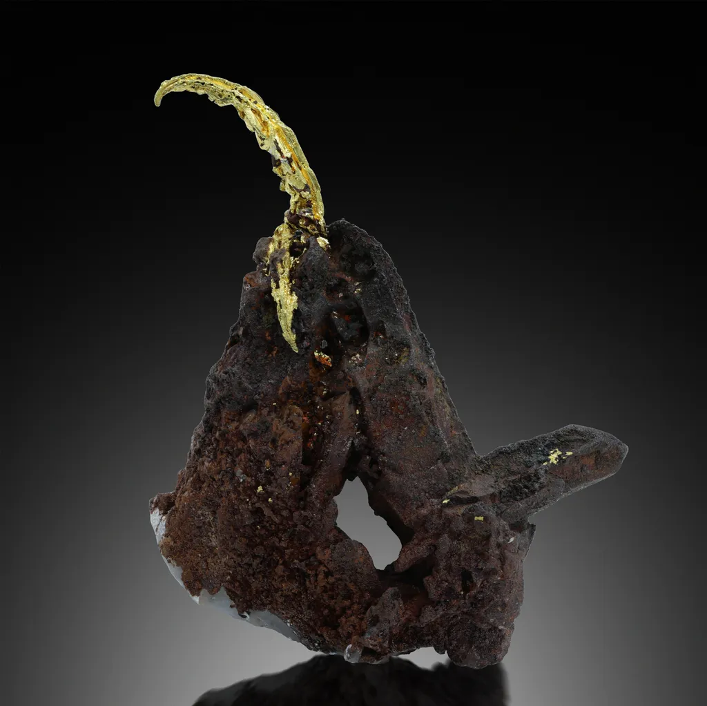 Gold on Quartz image