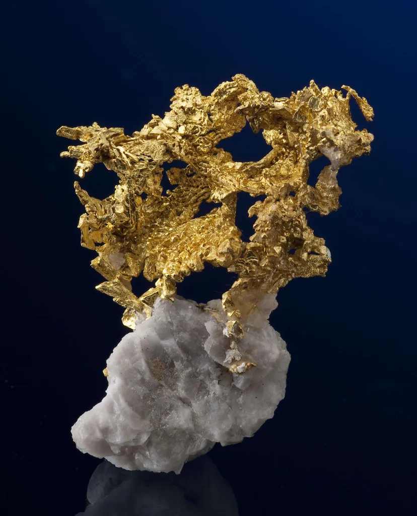 Gold on Quartz - image 2