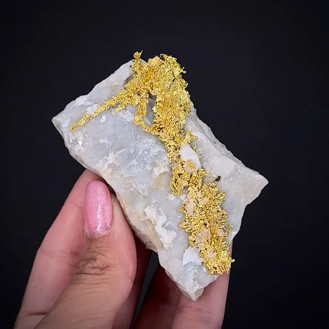 Gold on Quartz - image 1