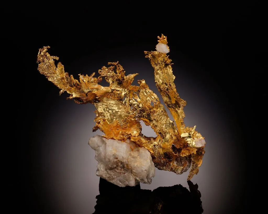 Gold on Quartz - image 1