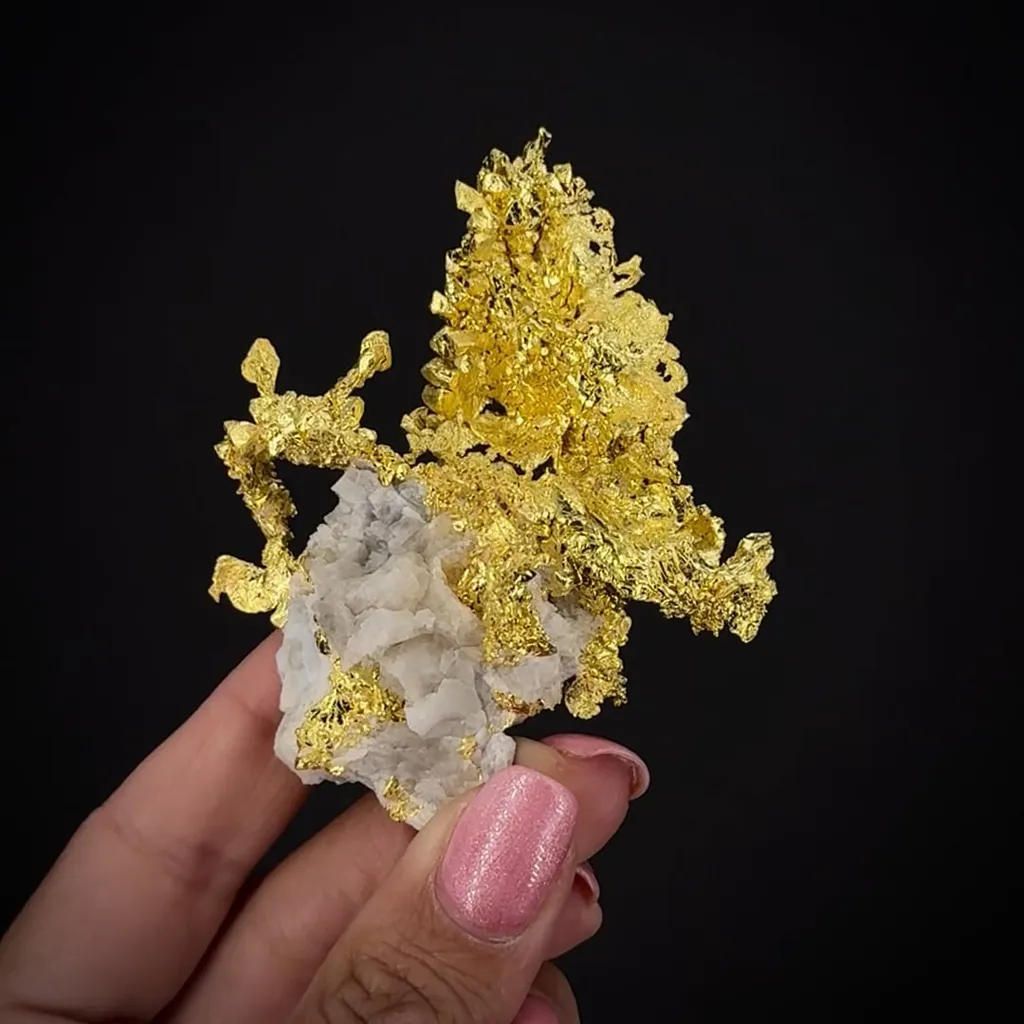 Gold on Quartz image