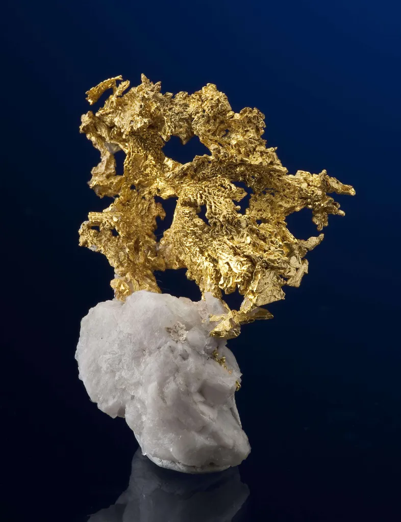 Gold on Quartz image