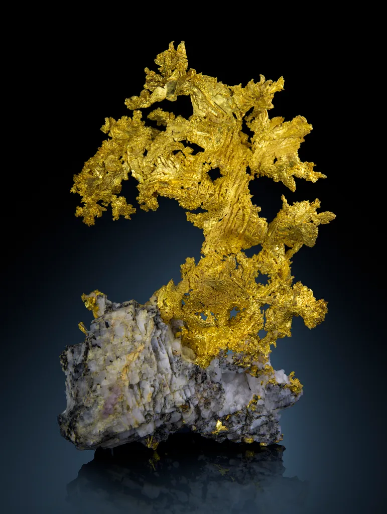 Gold on Quartz image