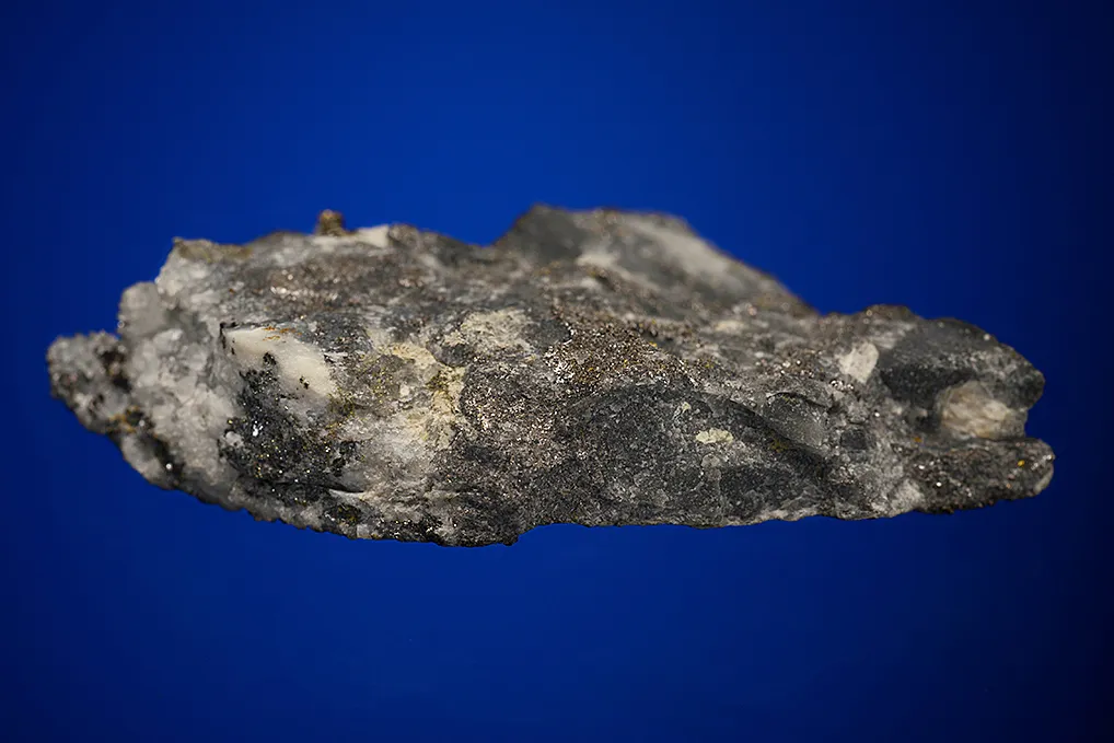 Gold on Sphalerite - image 3