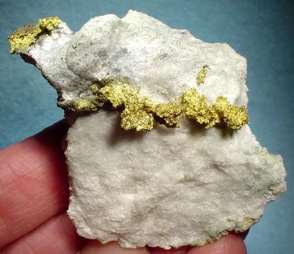Gold, Quartz image