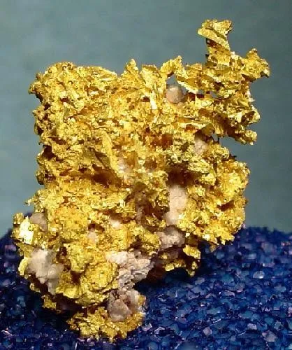 Gold, Quartz image