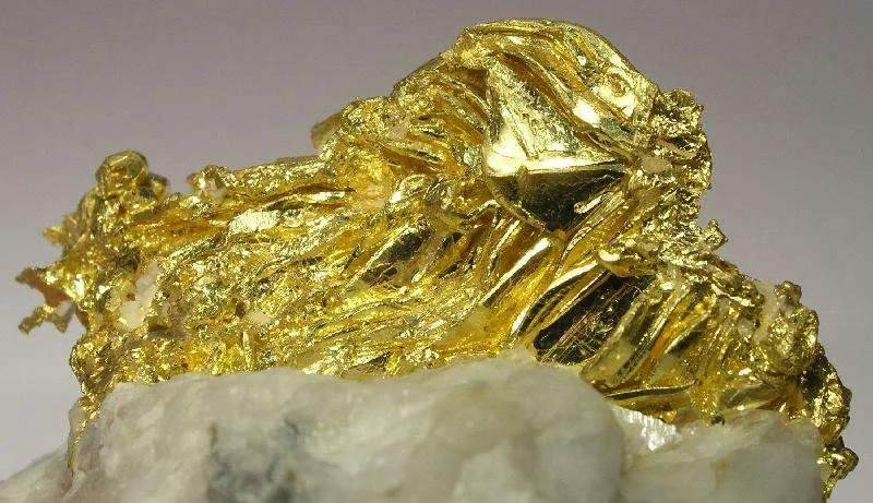 Gold (Spinel-Twinned) - image 4