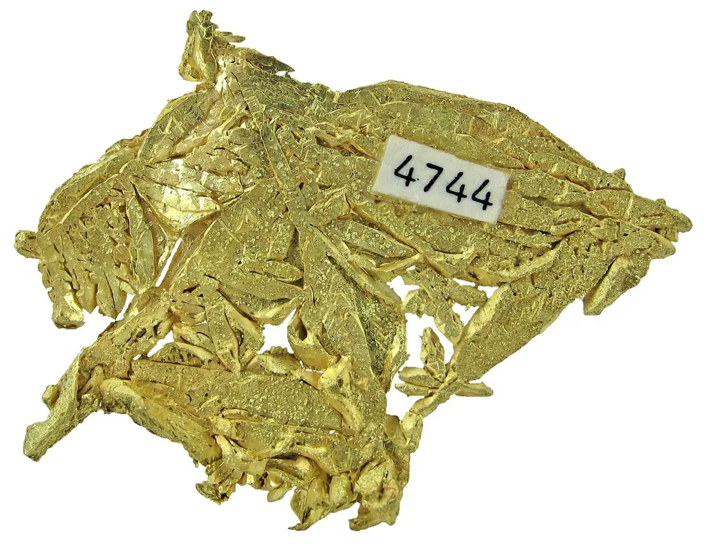 Gold (Spinel Twins) - image 4
