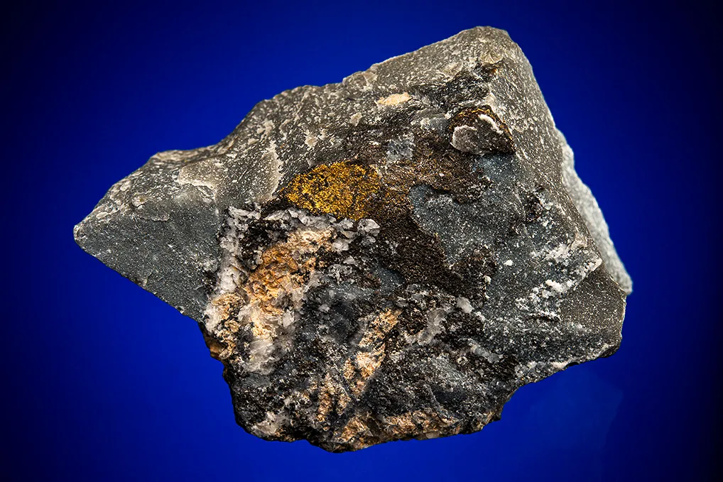 Gold with Hessite image