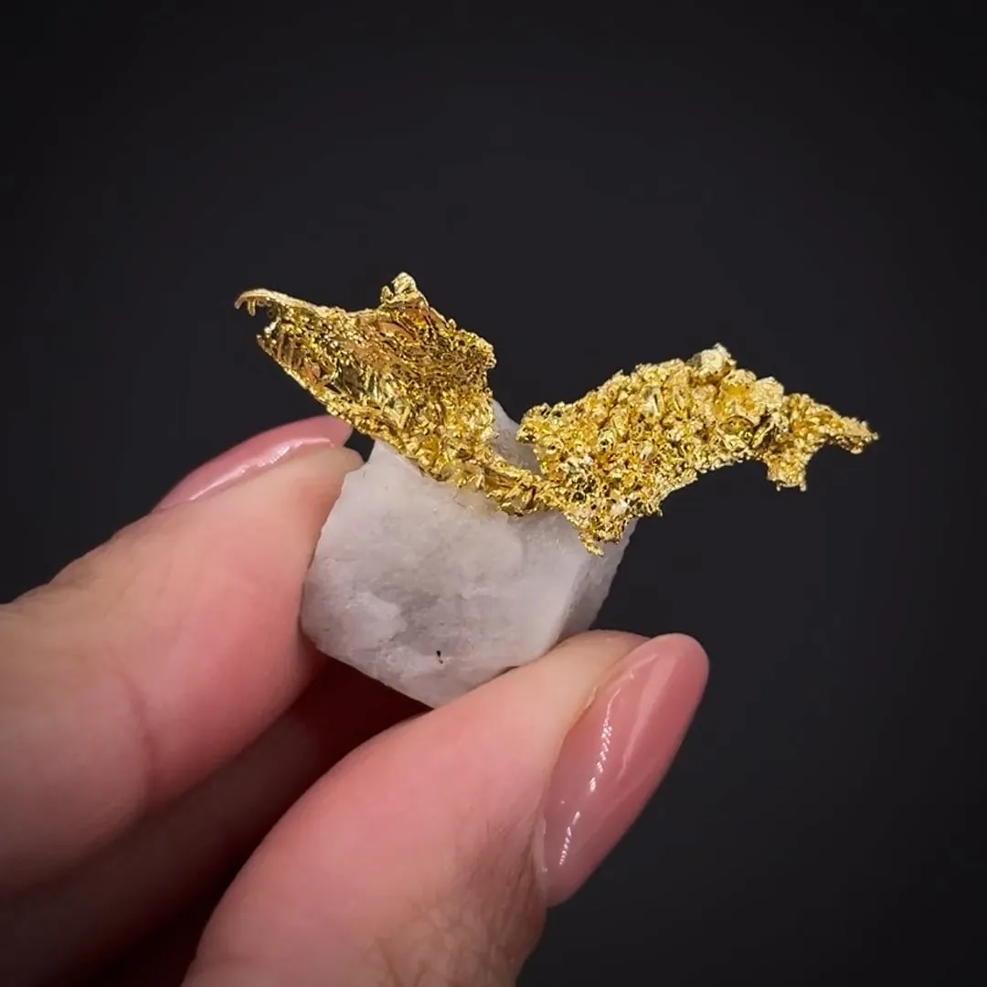Gold with Quartz - image 2