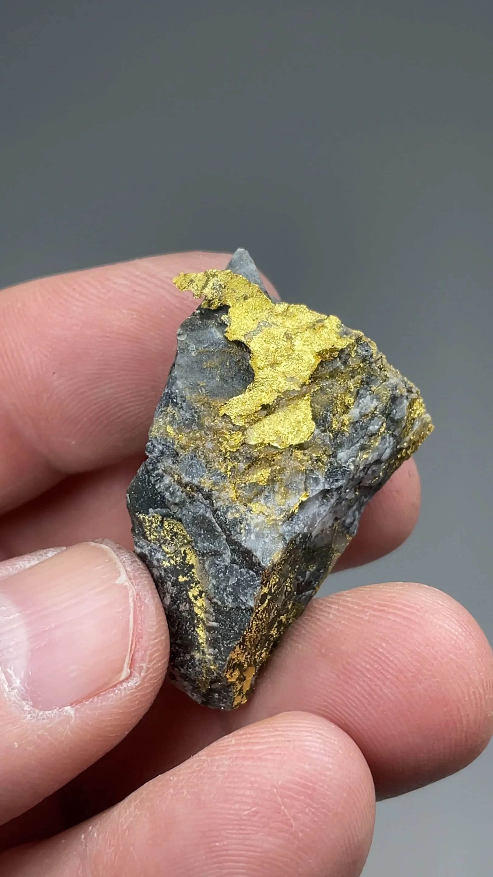 Gold with Quartz - image 2
