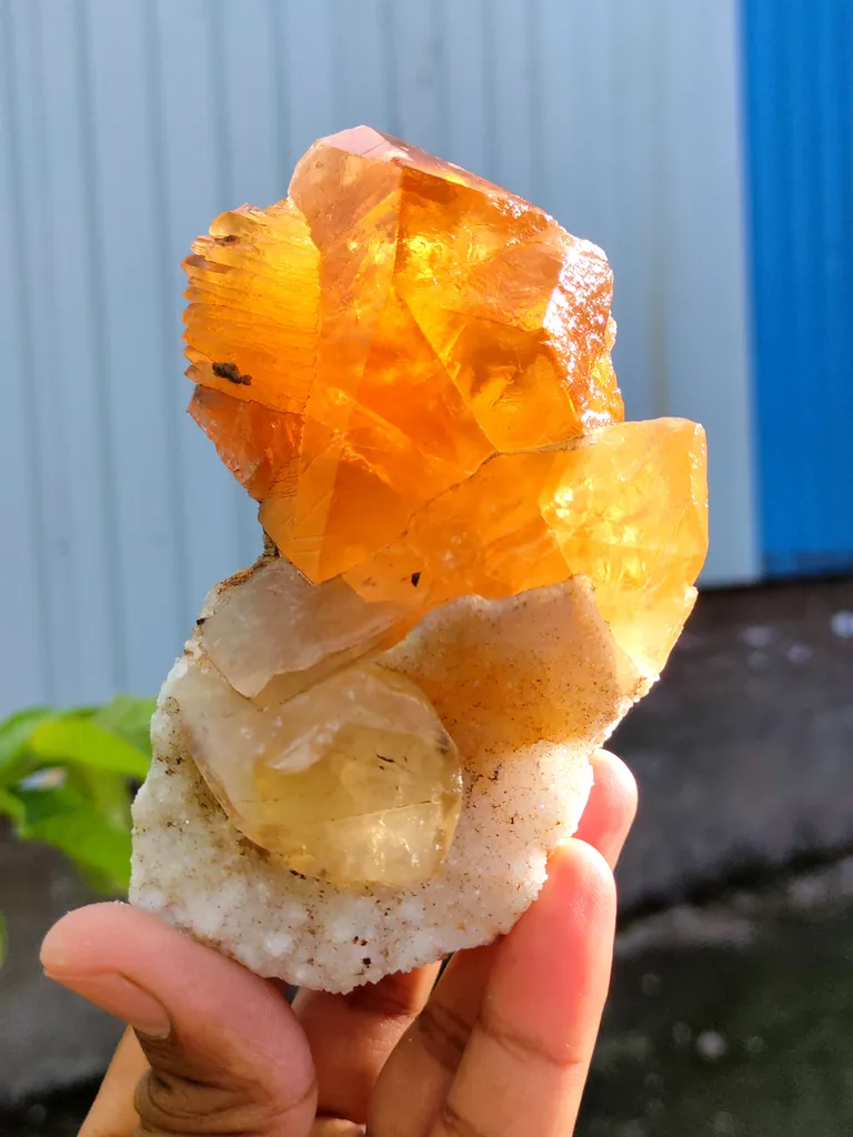 Golden Calcite on Quartz. Available for sale - image 6