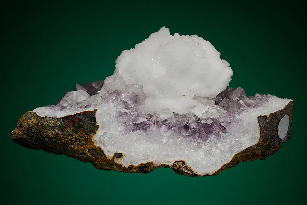 Goosecreekite on Quartz var. Amethyst - image 4