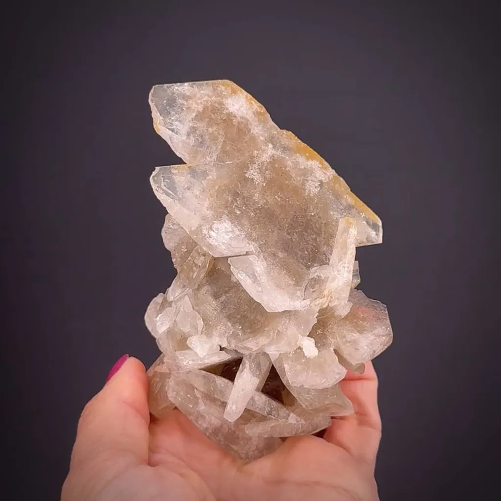 Görgeyite image