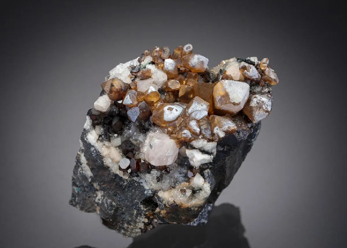 GOYAZITE with Siderite - image 1