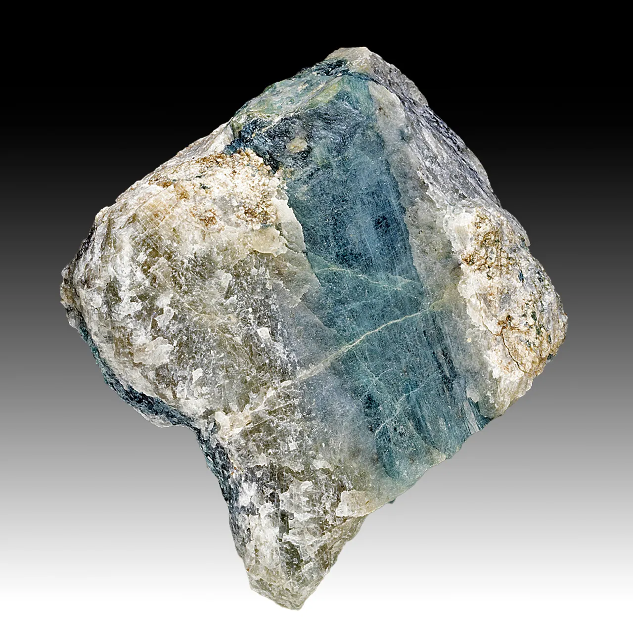 Grandidierite - image 1