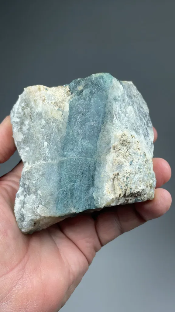 Grandidierite - image 2