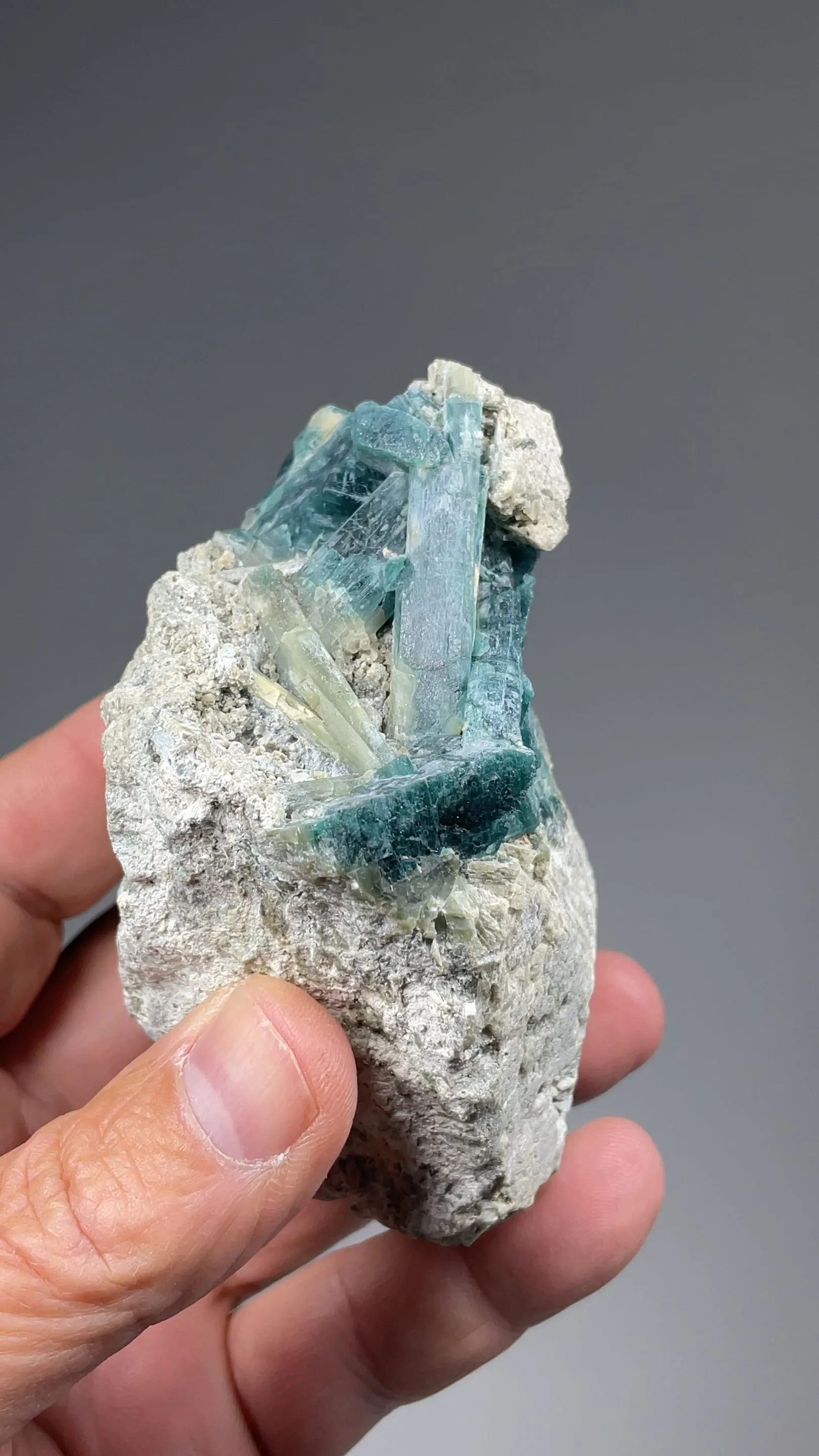 Grandidierite - image 3