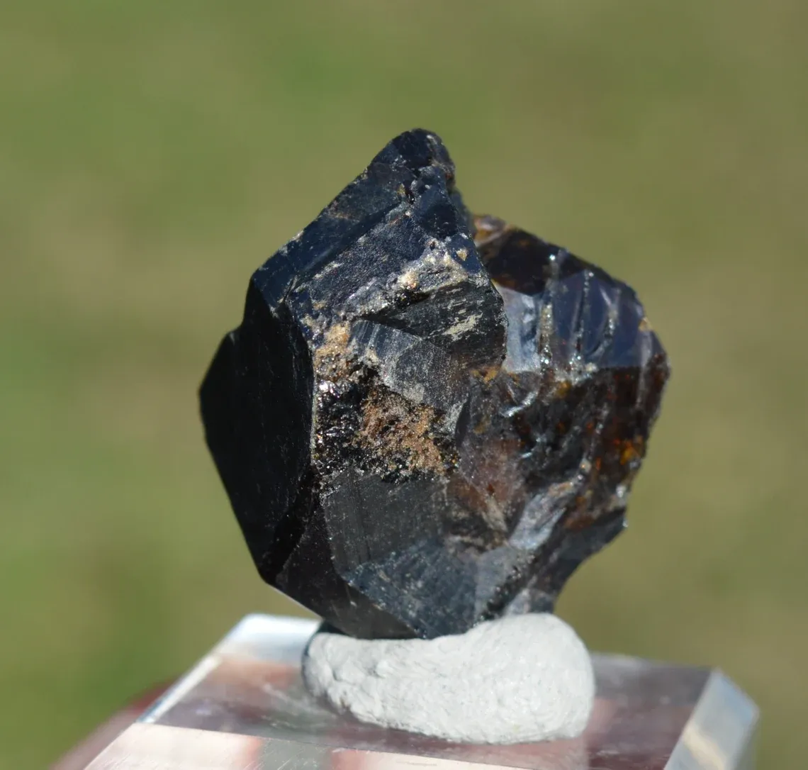 Grandite Garnet & Melanite 36 grams - Diakon, Bafoulabé Circle, Kayes Region, Mali - image 3