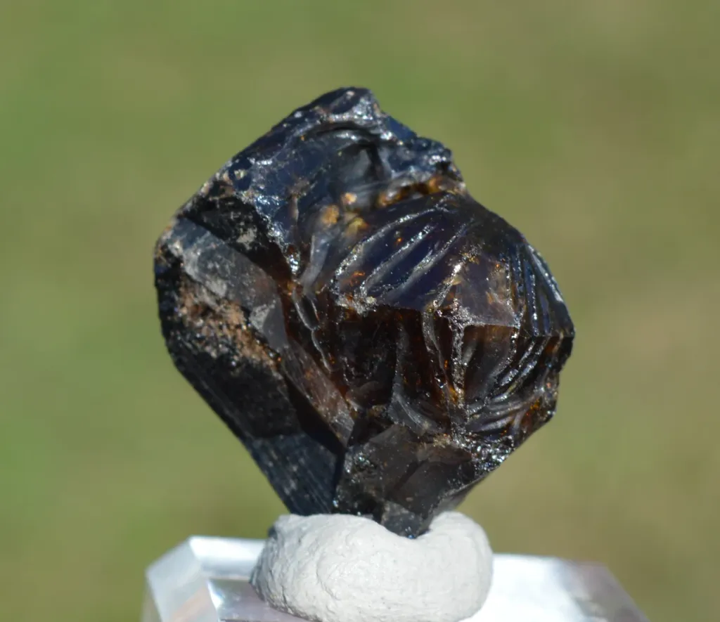 Grandite Garnet & Melanite 36 grams - Diakon, Bafoulabé Circle, Kayes Region, Mali image