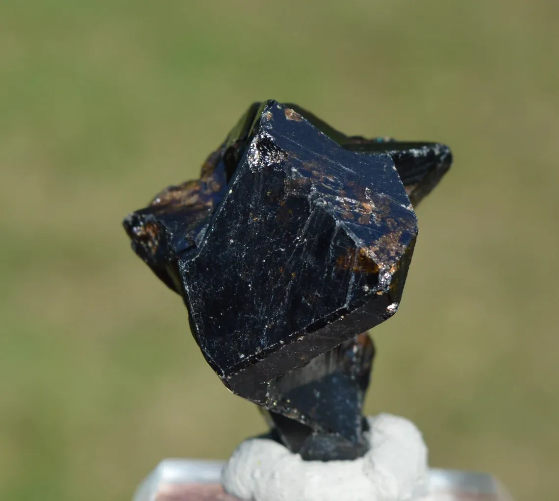 Grandite Garnet & Melanite 39 grams - Diakon, Bafoulabé Circle, Kayes Region, Mali - image 6
