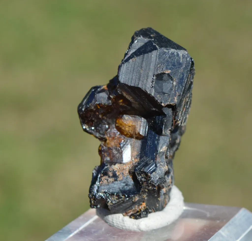 Grandite Garnet & Melanite 41 grams - Diakon, Bafoulabé Circle, Kayes Region, Mali - image 7